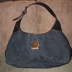 Dooney & Bourke Bag
